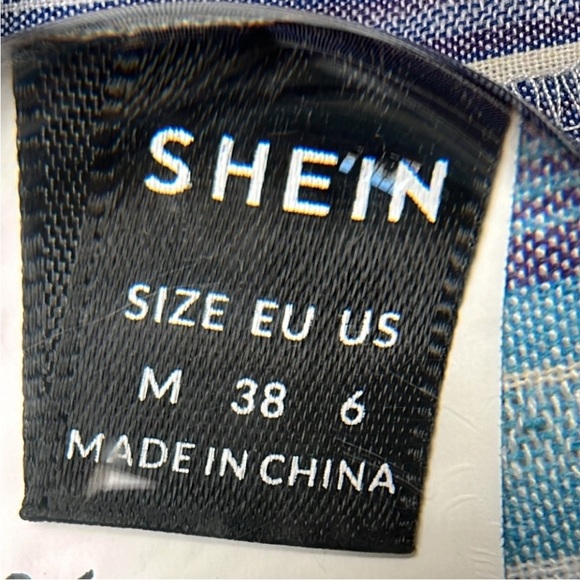 SHEIN Summer Maxi Dress with Straps Stripped 
Size Medium 

Side Zipper - Picture 9 of 10